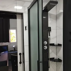 https://vilapicina-rooms-barcelona.topbarcelonahotels.com