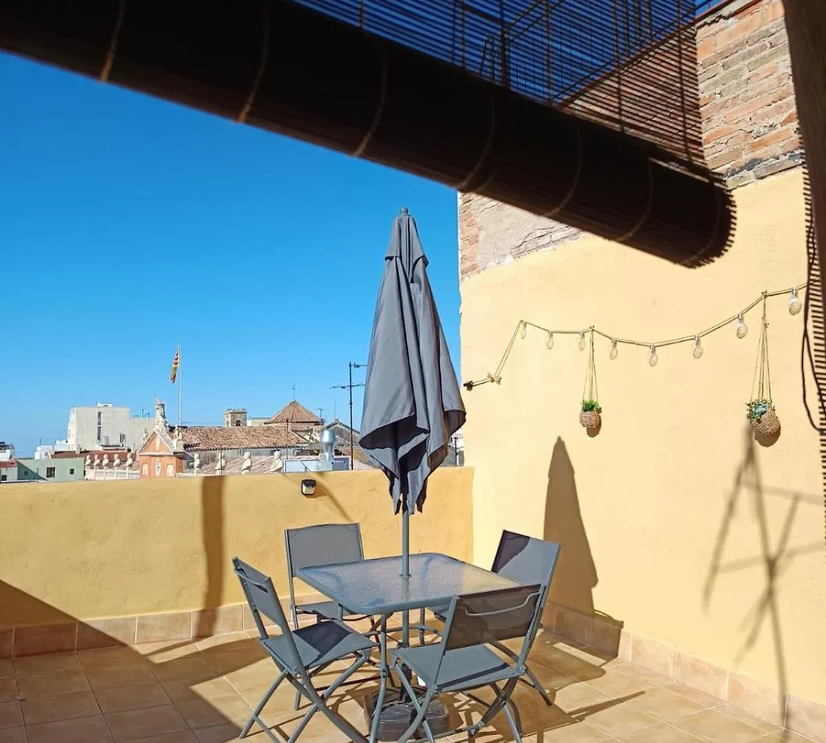 La Curiosa Del Casc Antic Apartman Tarragona